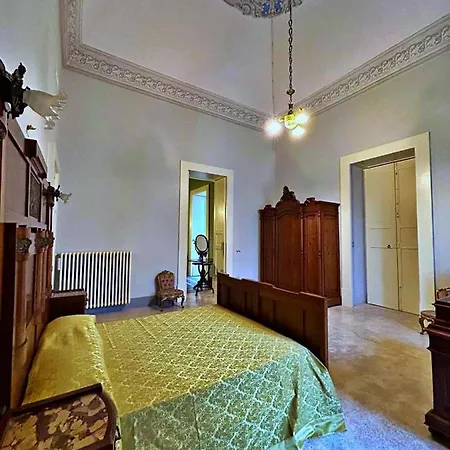 Villa Palazzo Galluccio
